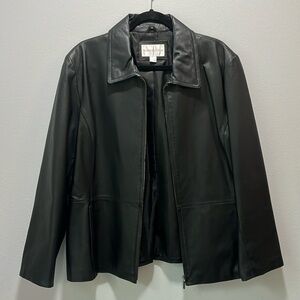 WORTHINGTON black leather jacket. Women Size XLARGE